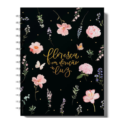 Planner 2026 - Cada flor no seu tempo: planeje o ano com calma e propósito.